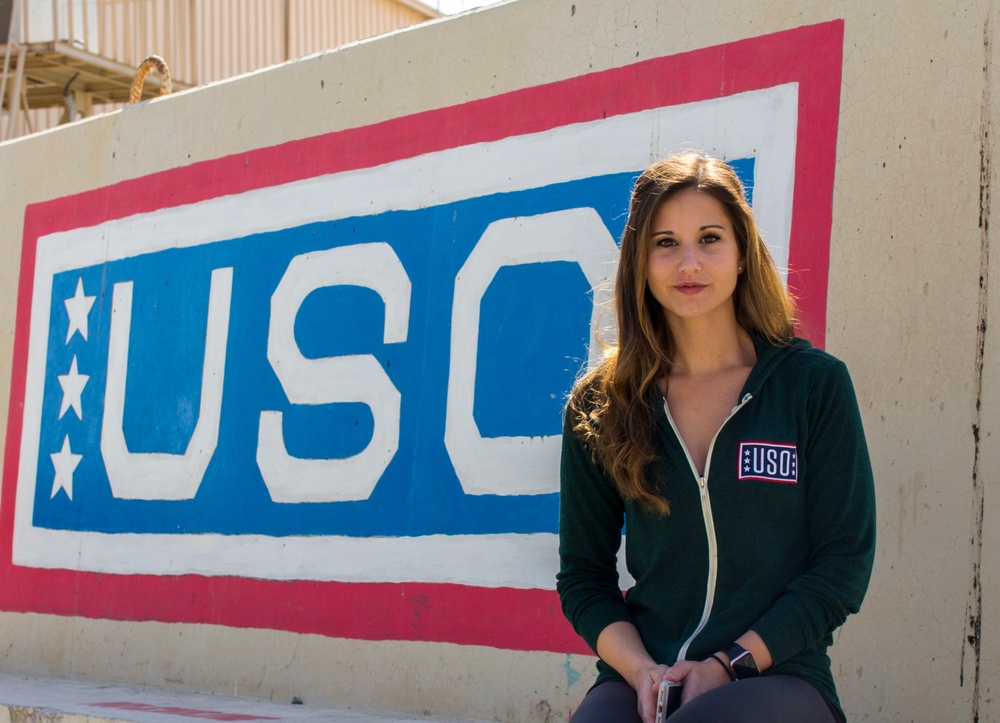 USO proud and Army Reserve strong