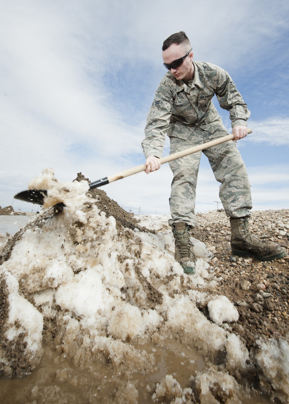 Flood Mud: saving assets from rising waters