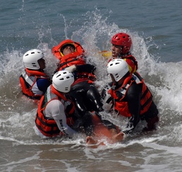 U.S., Mexican Civilian First Responders Complete Water Search and Rescue Training
