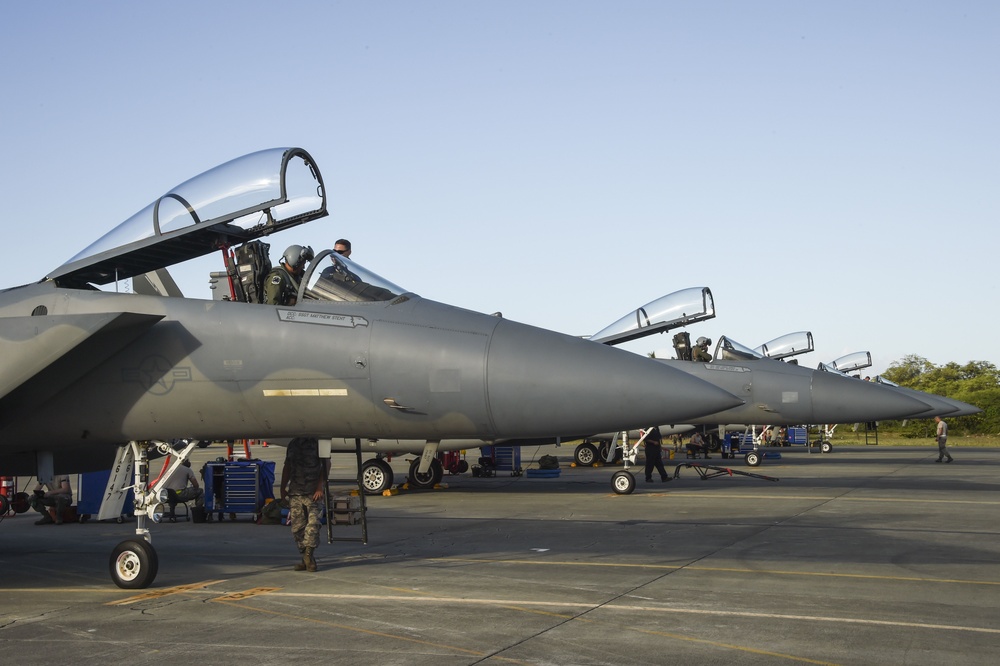 144th Fighter Wing Participates in Sentry Aloha 17-03
