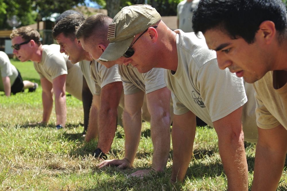 Remember the Fallen, Honor the Living: 25th ASOS hosts 6th Annual TACP Remembrance Run