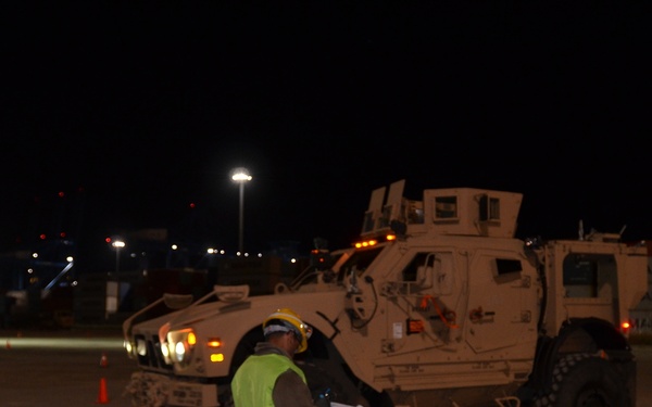 U.S. Army logistics units receive ship, equipment at Romanian port