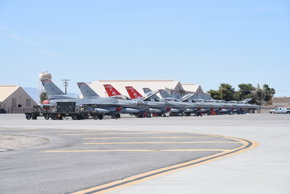 187th Fighter Wing Red tails show at Red Flag 17-2