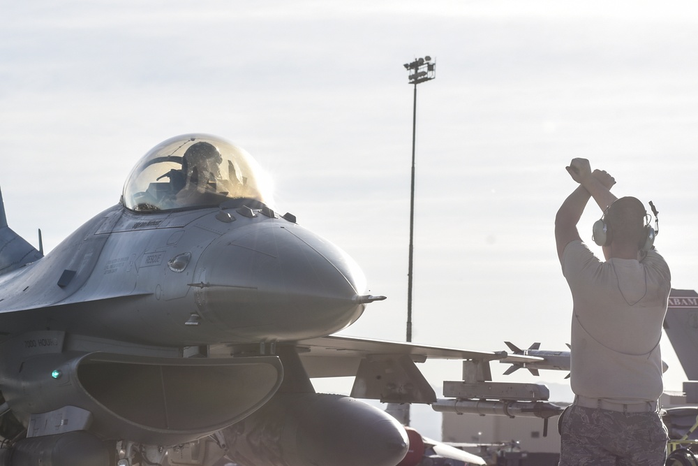 187th Fighter Wing maintainers during Red Flag 17-2