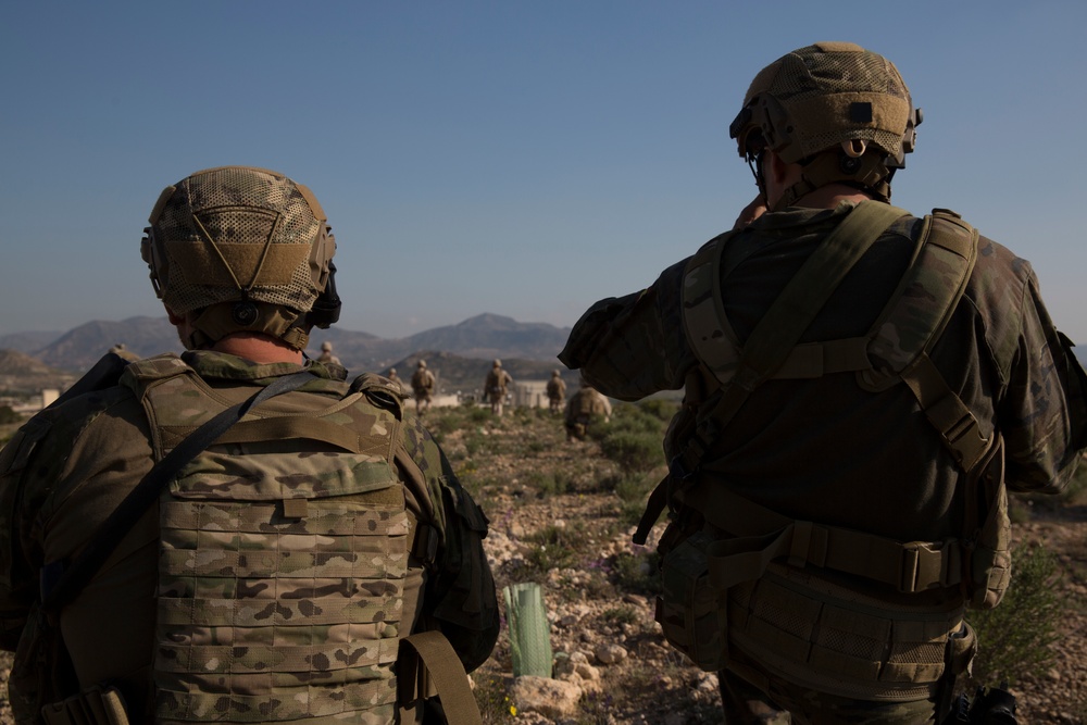 Together As One: U.S. Marines and Spanish SOF conduct MOUT exercise