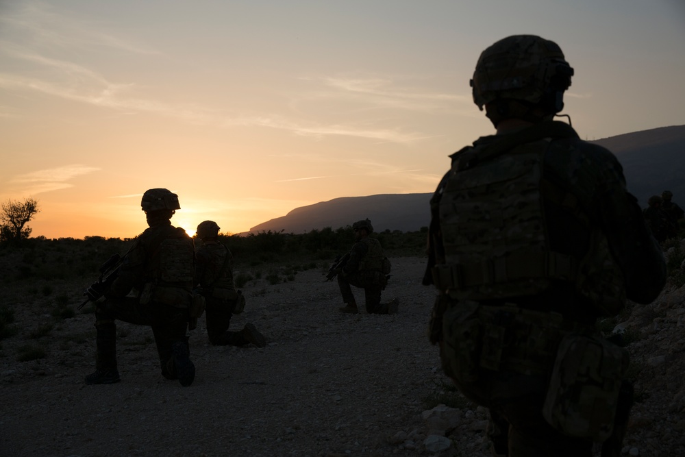 Together As One: U.S. Marines and Spanish SOF conduct MOUT exercise