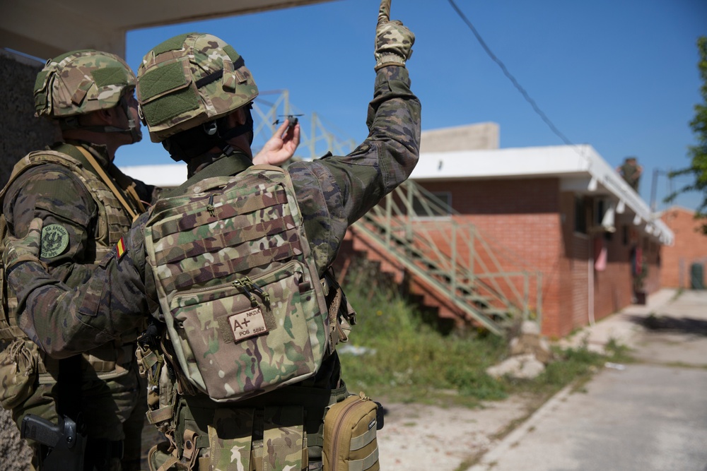 Together As One: U.S. Marines and Spanish SOF conduct MOUT exercise