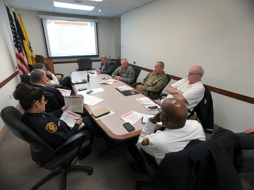 Army Reserve discuss capabilities with the City of Pittsburgh