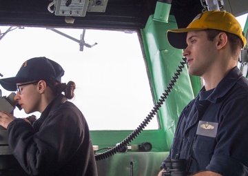 USS Bonhomme Richard (LHD 6) Replenishment-at-Sea