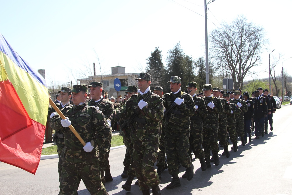 US, Romanian forces honor Romanian veterans