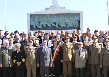 US, Romanian forces honor Romanian veterans