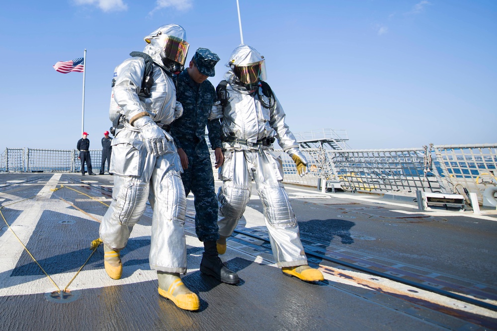 USS Shoup (DDG 86) Conducts Crash and Salvage Drill During COMPTUEX