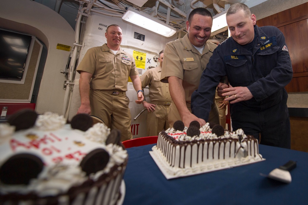 USS Shoup (DDG 86) Celebrates 124th CPO Birthday