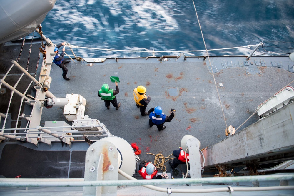 USS Princeton (CG 59) Conducts RAS During COMPTUEX