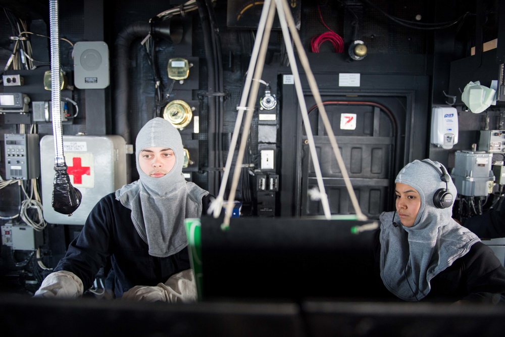 USS Princeton (CG 59) Conducts General Quarters Training During COMPTUEX