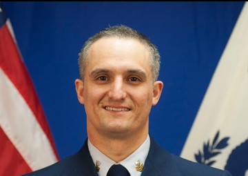 Coast Guard names Northeast active duty, reserve enlisted persons of the year