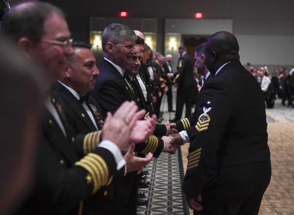 Submariners celebrate 117th Submarine Birthday Ball