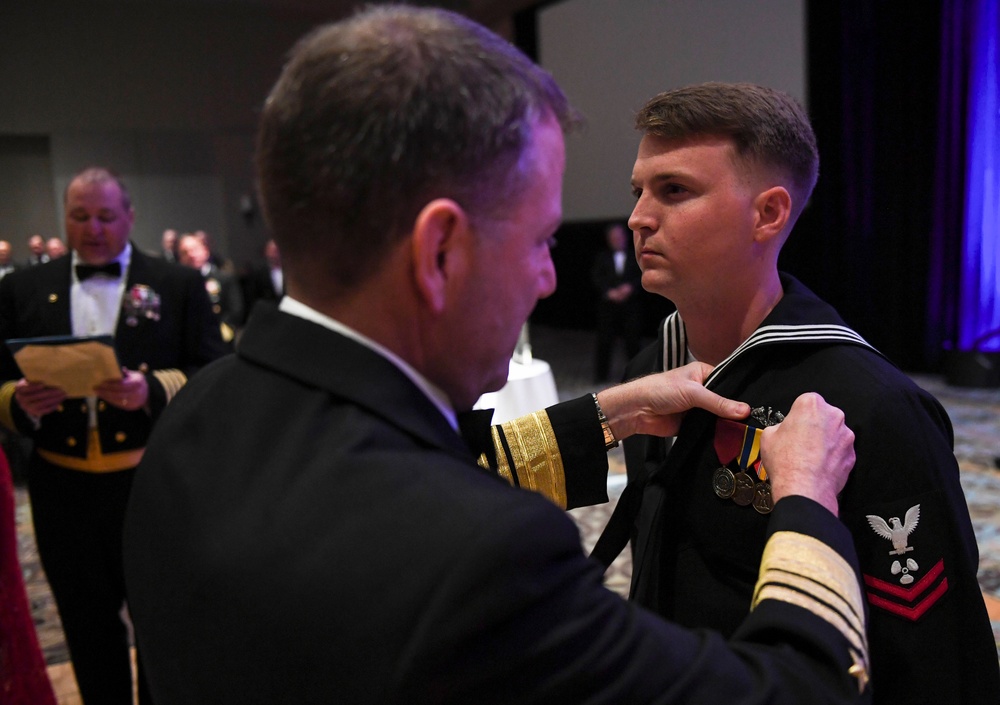 Submariners celebrate 117th Submarine Birthday Ball