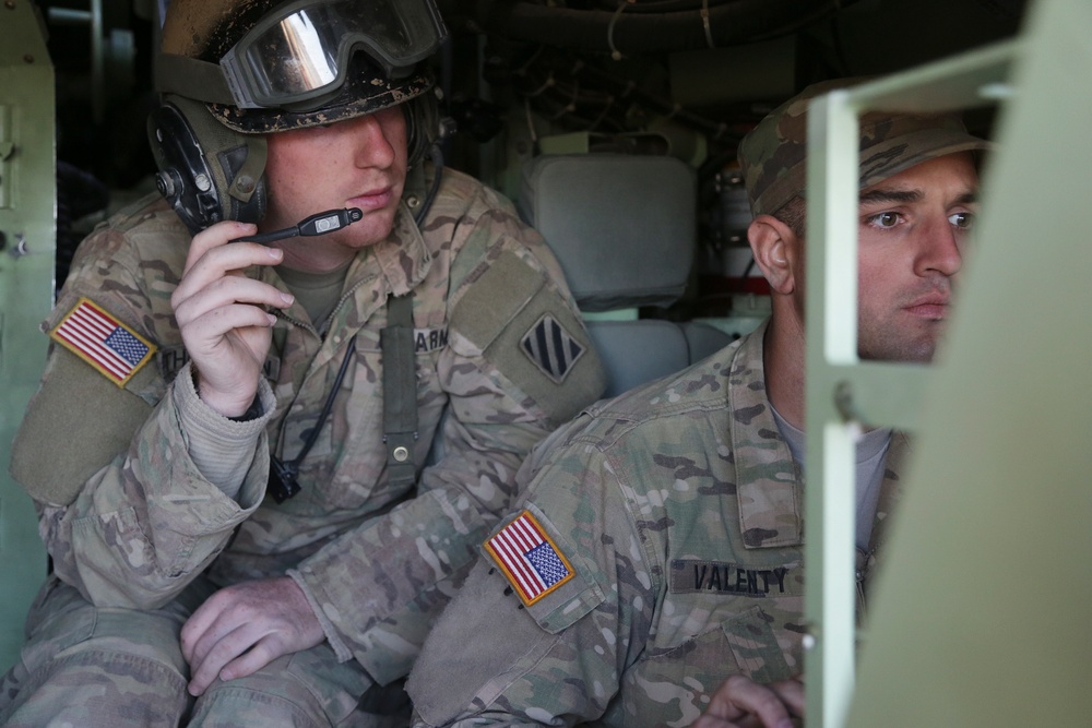 Raider Brigade Field Artillery at NTC