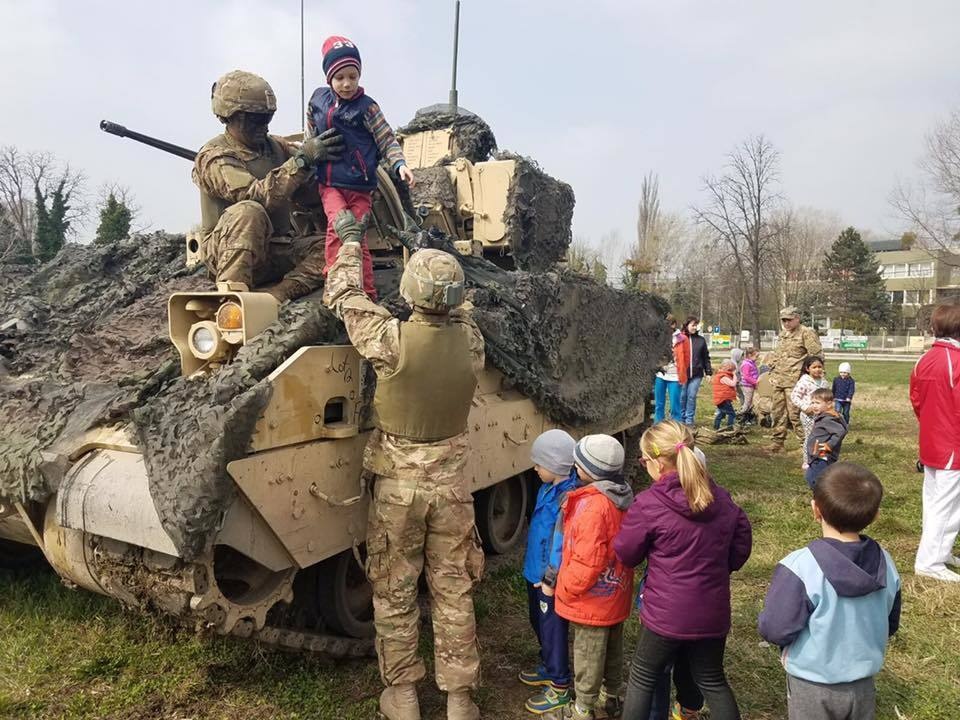 4-10 Cavalry strengthens ties with Hungarian military, communities