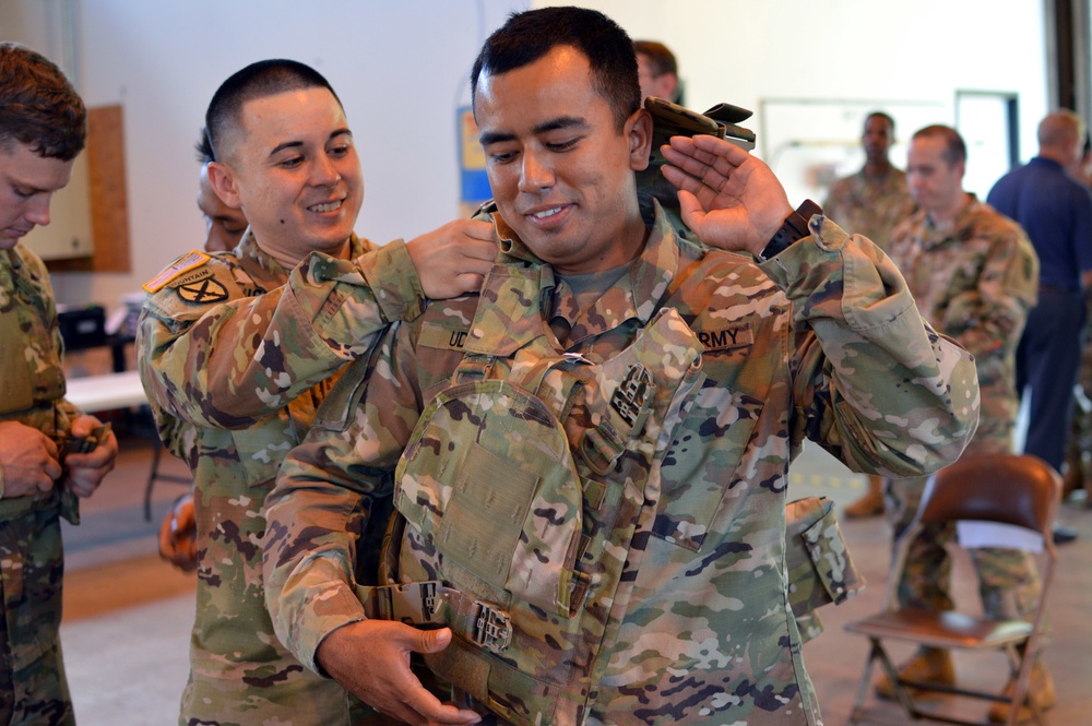 25ID receives new Jungle Combat Boots, equipment