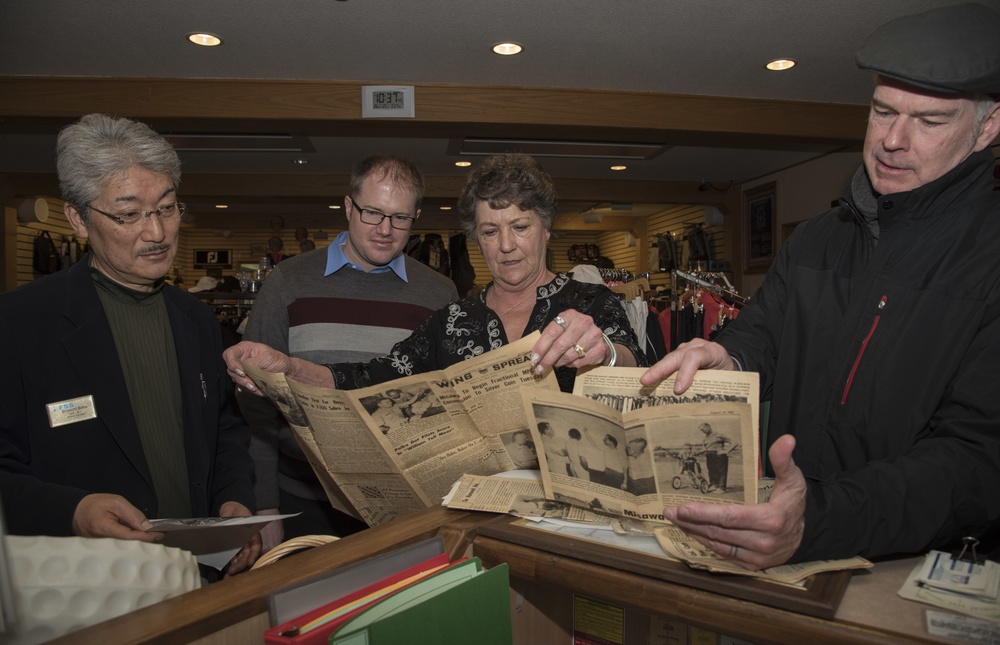 Gosser golf course receives ancestral visitor