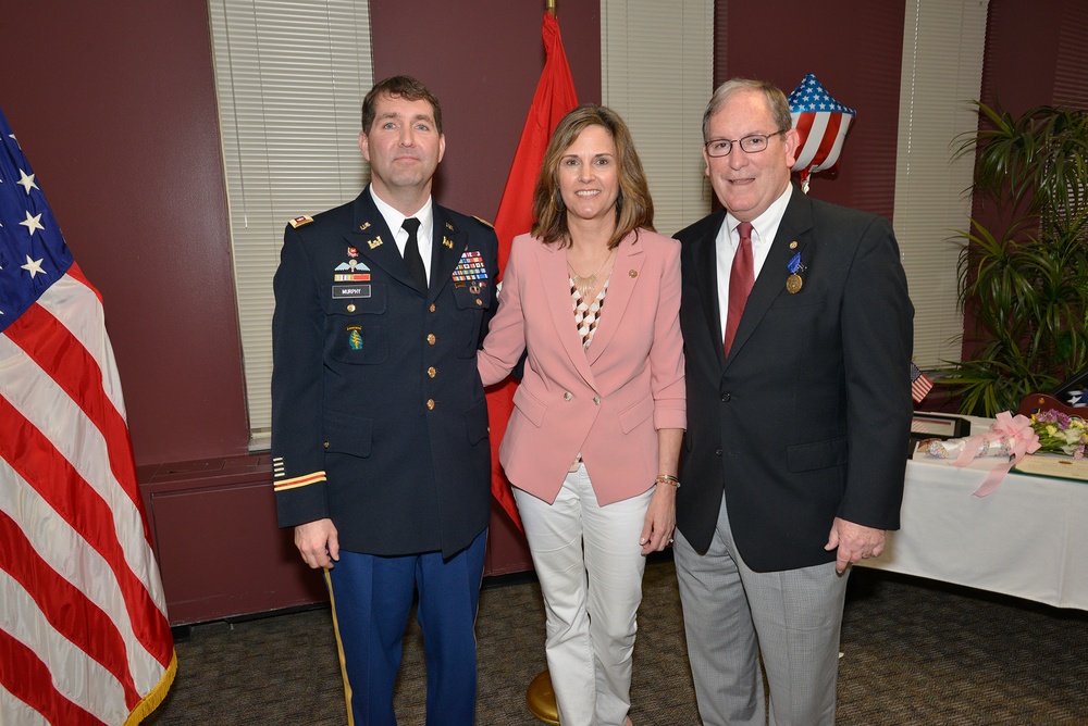 Nashville District celebrates career of its top civilian leader