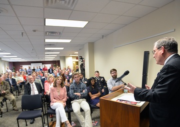 Nashville District celebrates career of its top civilian leader