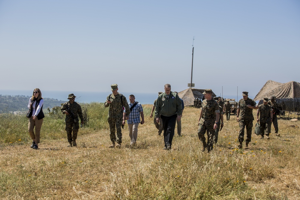 Deputy SecDef visits Camp Pendleton