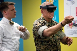 Commandant of the Marine Corps visits MCIPAC Innovation Lab at Camp Foster Library