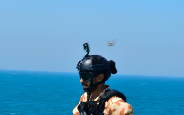 Elite Special Forces from GCC and U.S. simulate a raid on hijacked tanker