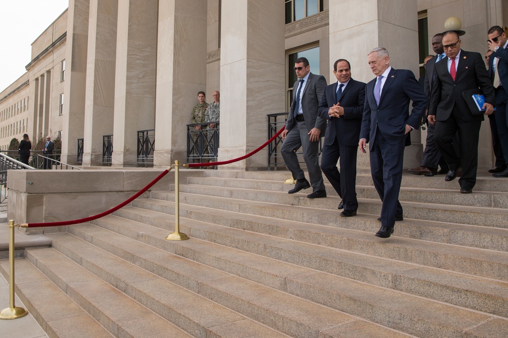SD Mattis meets with Egypt’s President Abdul Fattah al-Sisi