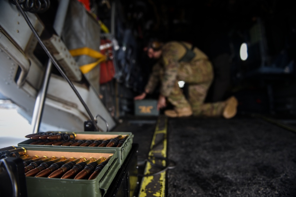 Ospreys land at Duke Field's LHD for first time
