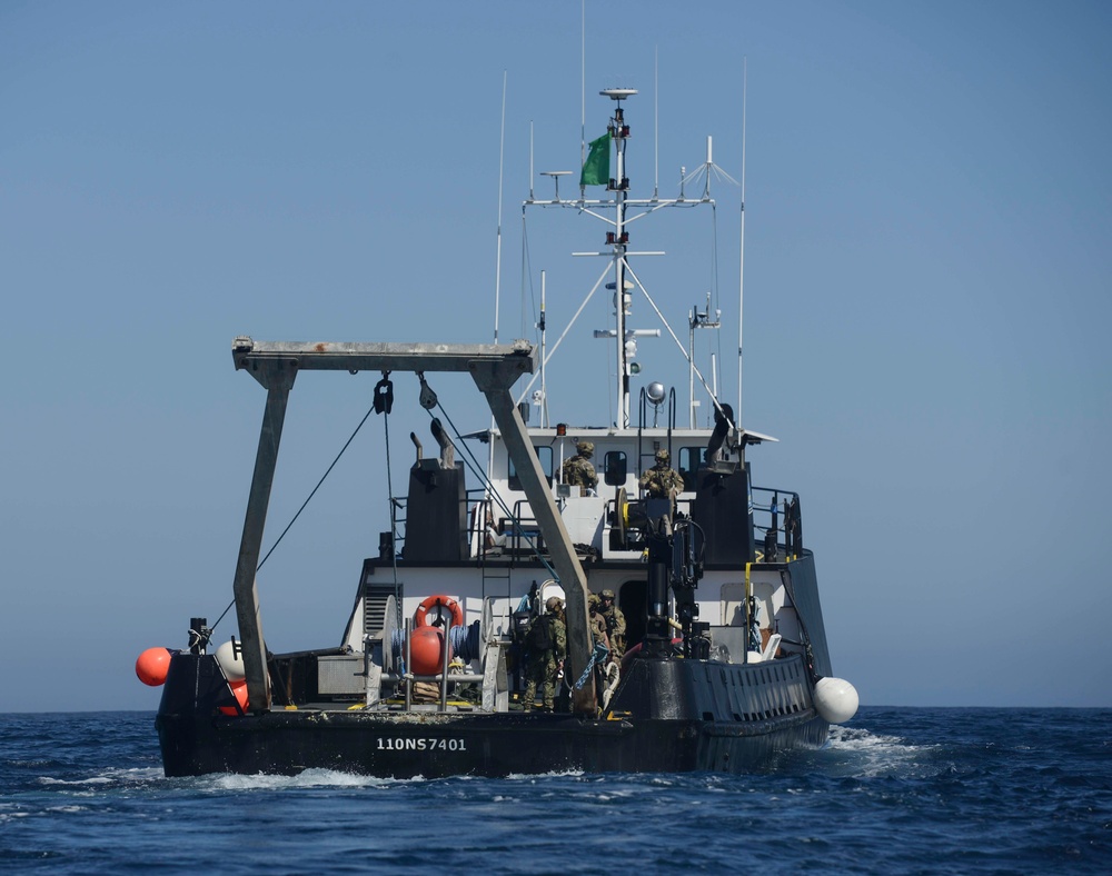 EODMU 11 Conducts HVBSS Exercise