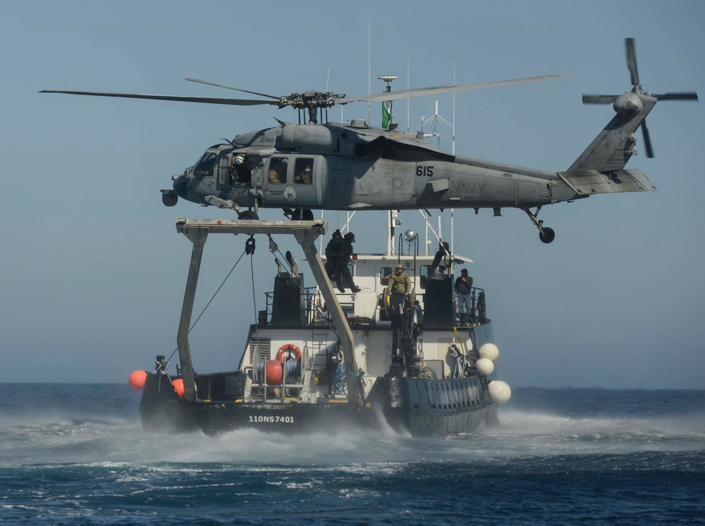 EODMU11 Conducts HVBSS Exercise