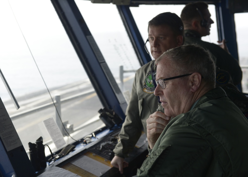 Deputy SECDEF visits Nimitz