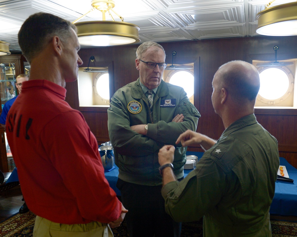 Deputy SECDEF visits Nimitz