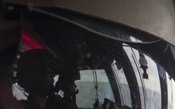 Marine forces LCAC offload from USS Bonhomme Richard (LHD 6)