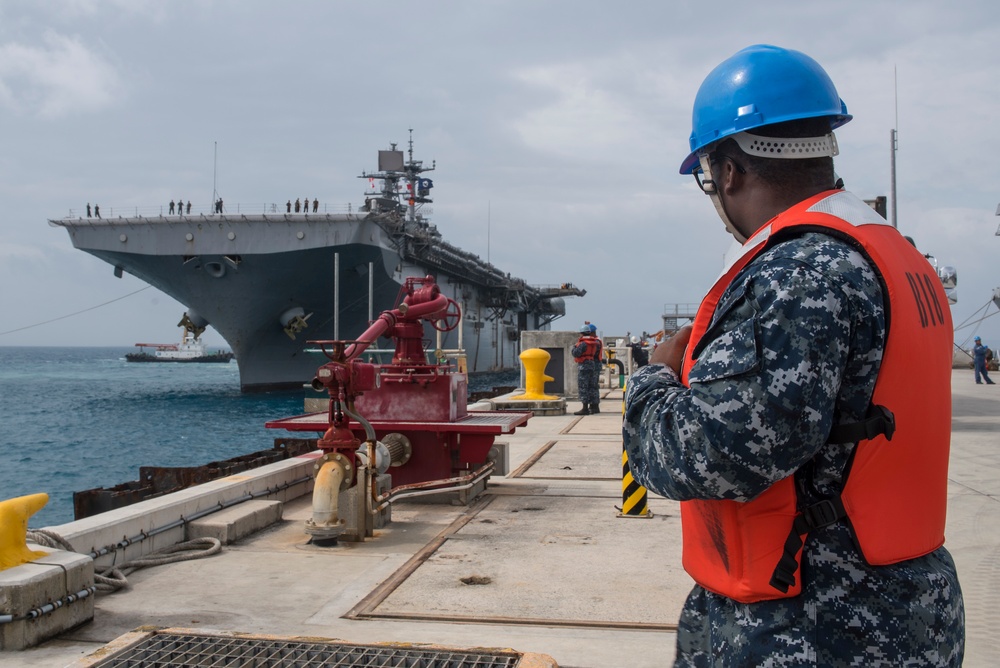 USS Bonhomme Richard (LHD 6) arrives to Okinawa, Japan