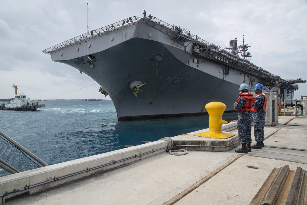 USS Bonhomme Richard (LHD 6) arrives to Okinawa, Japan