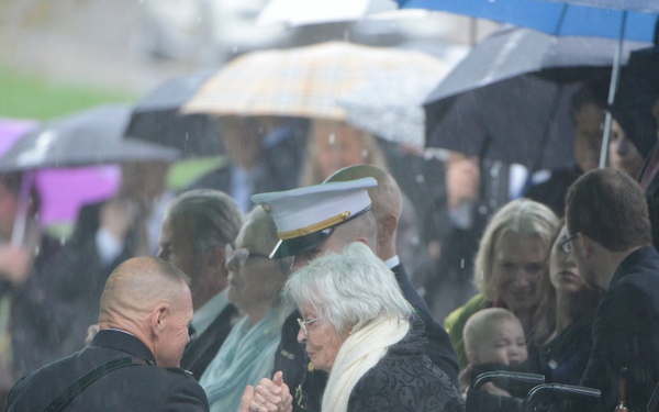 The graveside service for John Glenn takes place in Arlington National Cemetery