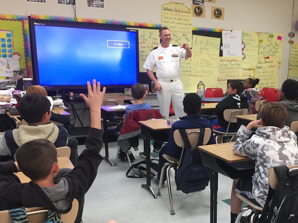 NAVOCEANO, FST Sail through Gulf Coast Navy Week