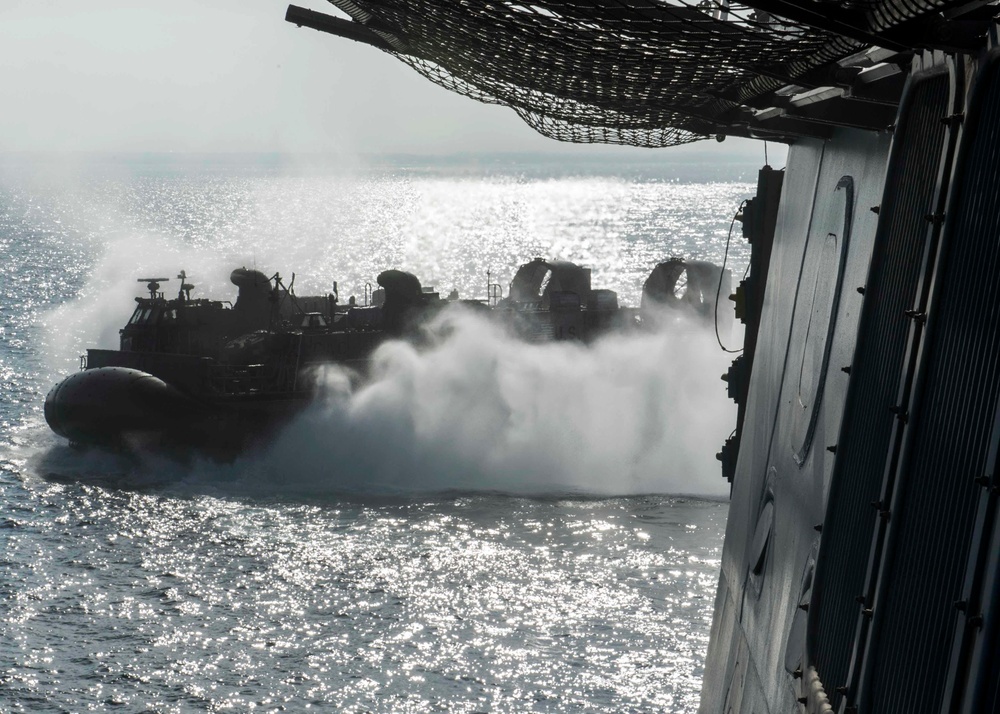 Landing Craft Air Cushion Operations Aboard USS San Diego (LPD 22)
