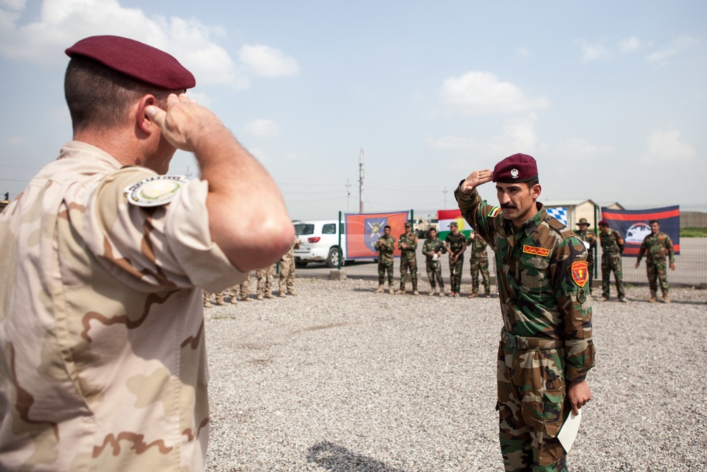 Peshmerga soldiers graduate from the detect and defeat course