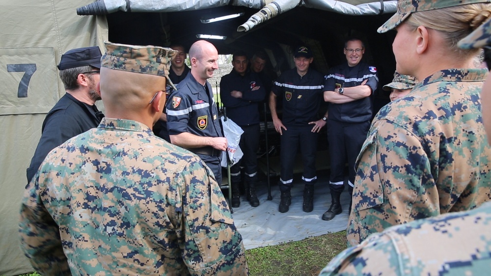 Spanish specialty: U.S. Marines educate themselves on Spanish disaster relief