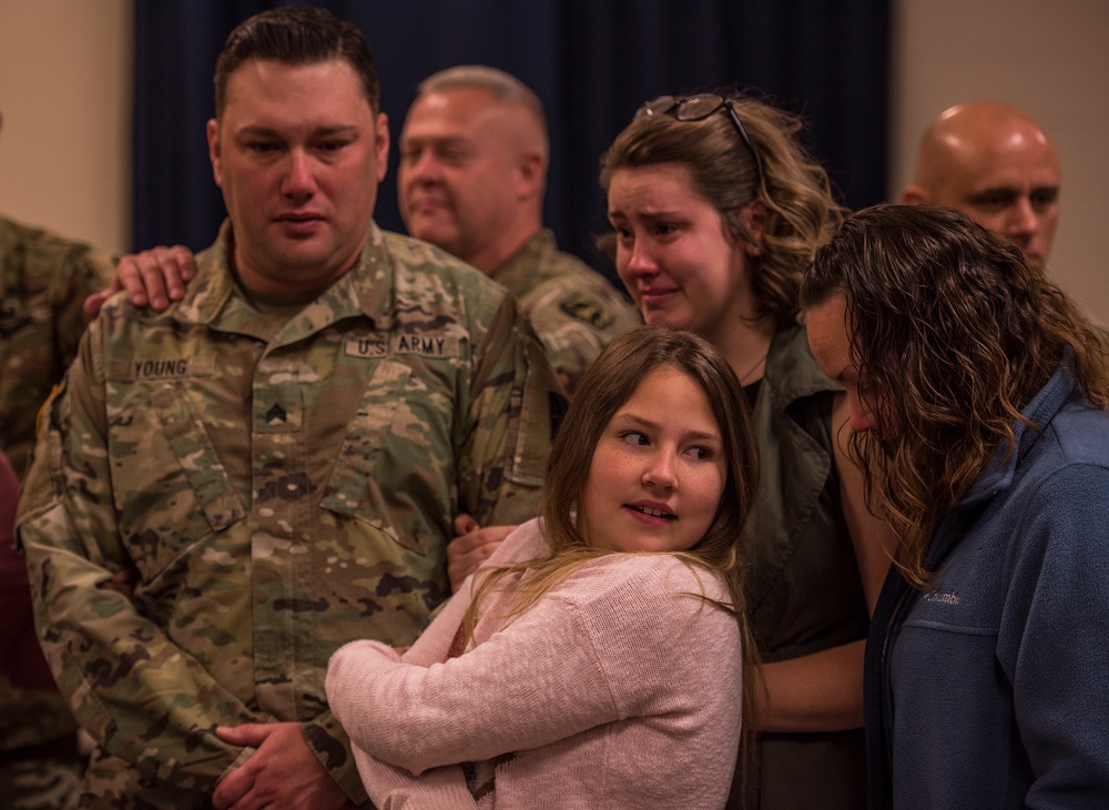 An Army family says goodbye