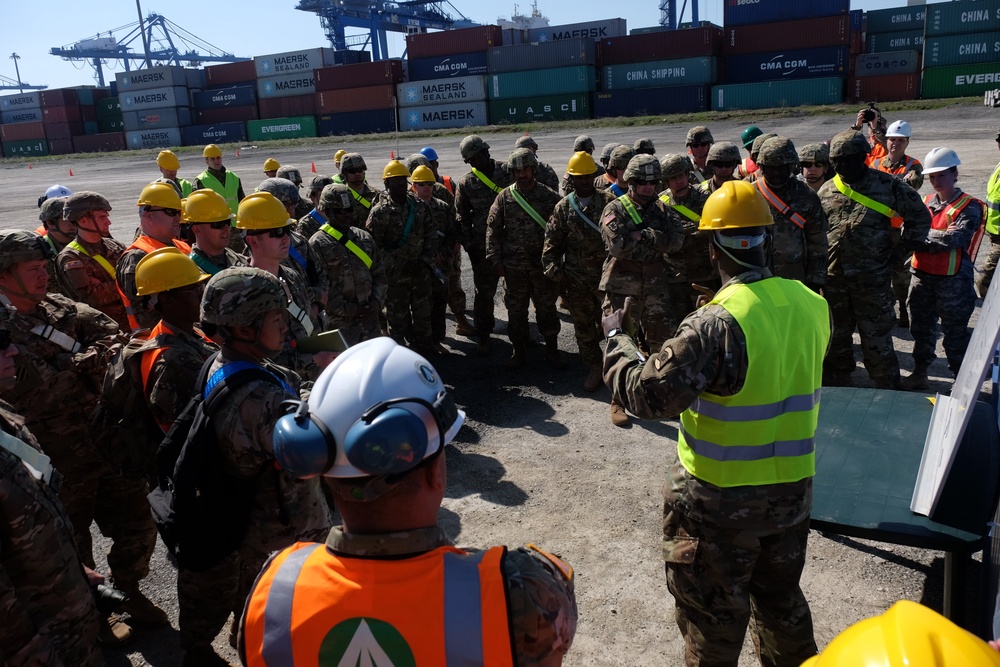 7th MSC’s 793rd MCT conducts “Atlantic Resolve” port operation