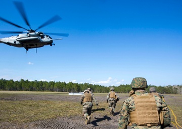 2nd TSB trains with Army on transportation operations