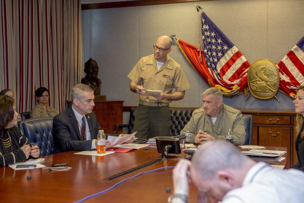 Gen. Glen M. Walters Social Media Round Table April 7, 2017