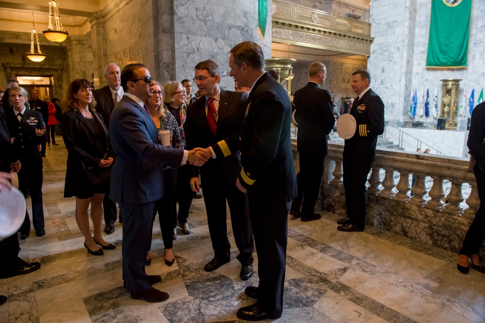 Pacific Northwest Navy attends Washington State Navy Day